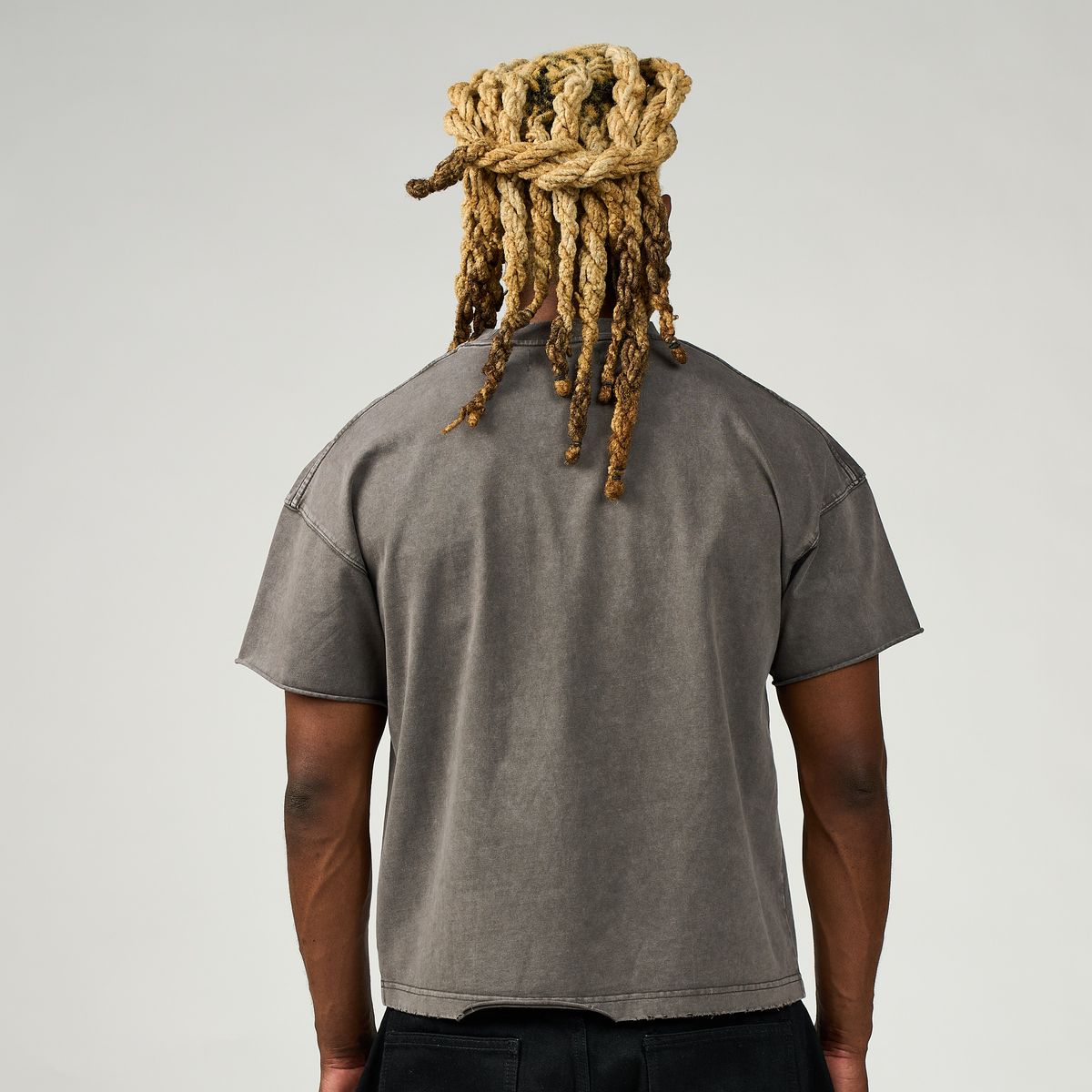 Duaa - Grey "Pickup Truck" Shirt